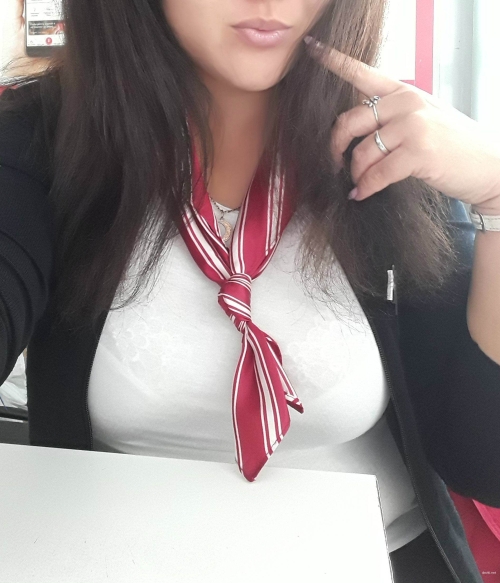NSFW Office Selfies: Explicit Intimate Photos for Lover - Amateur Erotica