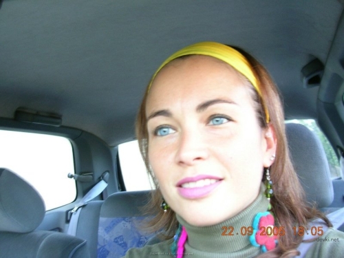 Extreme Close-Up Blowjob: Explicit Amateur Woman Sucking Dick
