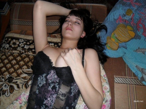 Extreme College Student Breaks Limits in Hardcore XXX Action