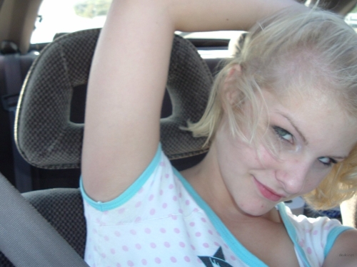 XXX Amateur Girl Uncensored Naked Pics - Explicit Adult Porn Photos