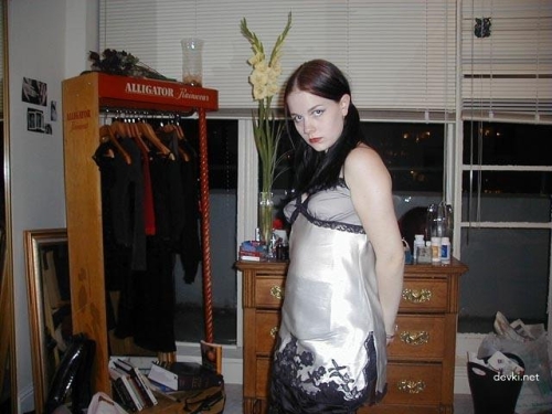 Explicit Topless Amateur Girl Self-Exposing for Full View