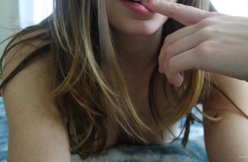 Seductive Amateur Babe Poses Provocatively in Bedroom - Hot and Sexy Explicit Photo