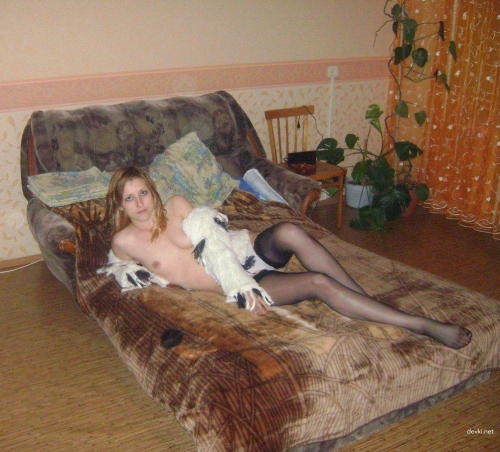 Hot Teen in Stockings Spreads Pussy Wide in Explicit Positions