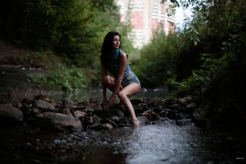 Wild Nude Amateur Girl Exposed in Outdoor Nature - Explicit Young Woman Photo