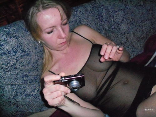 Extreme Amateur Pussy Pounding and Deep Throat Cock Sucking