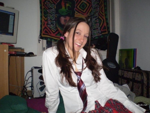 Sexy College Girl Masturbates - Hot Amateur Teen Solo Porn Pic