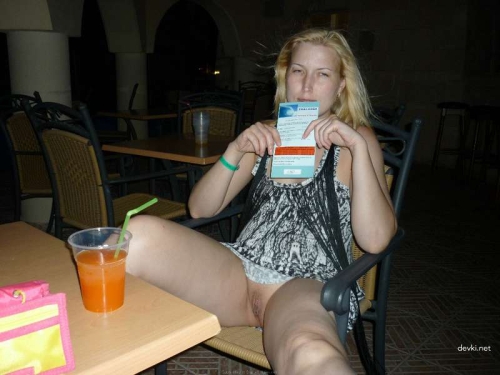 Steamy Homemade Sex Tape: Naughty Amateur Couple Goes Wild on Camera - Explicit XXX Action