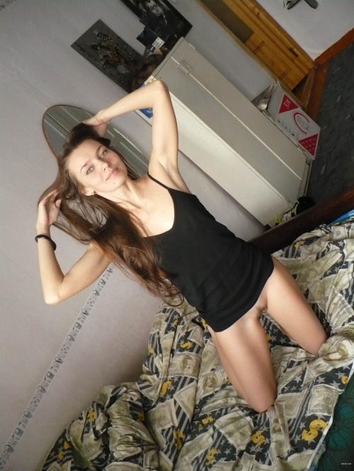 XXX Amateur Nudes: Private Erotic Pics of My Hot Wife - Explicit English Photos