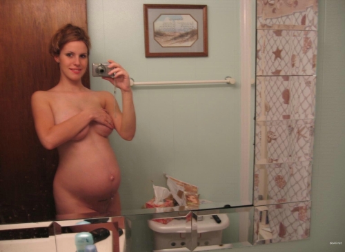 Explicit American Amateur Exposed in Hot XXX Porn Pics