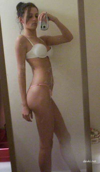 Amateur College Girl Nude: Explicit Student Erotica Photo in English