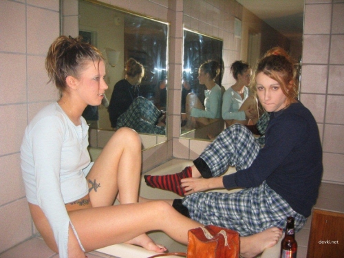 Steamy Amateur Girls Showering Together: Explicit Bathtub Babes