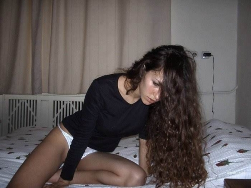 Hot Young Girl Nude on Bed - Amateur Strip Tease Photo