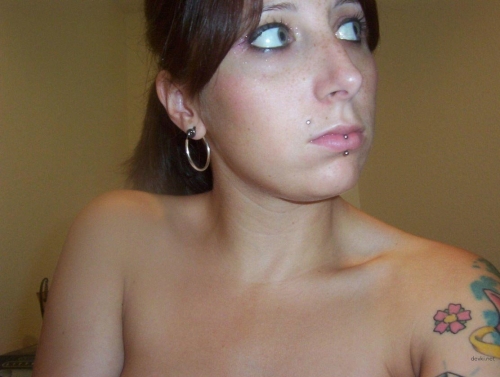 Teeny Slut Gives Sloppy Blowjob to BF - Hardcore Amateur Teen Cock Sucking Pic
