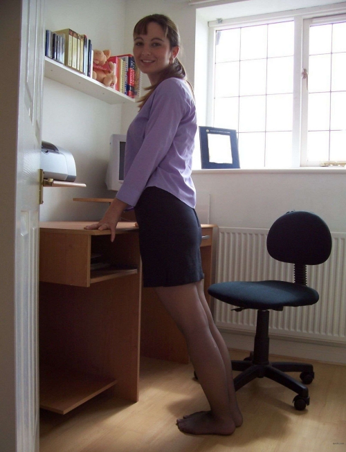 Hot Amateur Babe in Stockings Bares All - Explicit Nude Photo