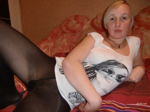Hot Wife in Black Pantyhose Posing Pantyless on Bed - Explicit Amateur Photo