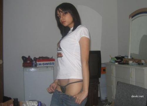 Raw Homemade Sex Pics: Explicit Amateur Porn Photos