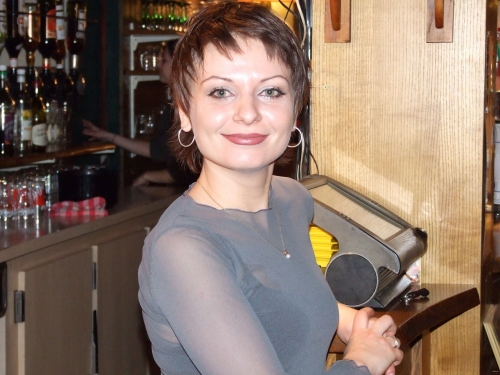 Hot Cheating Wife Takes BBC in Amateur Interracial Porn - Explicit Photo Set