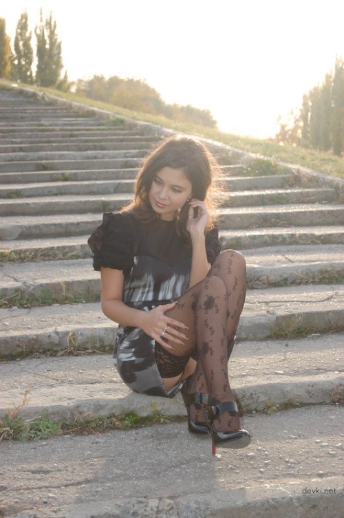 XXX Amateur Wife Erotic Pics: Intimate Young Beauty Exposed