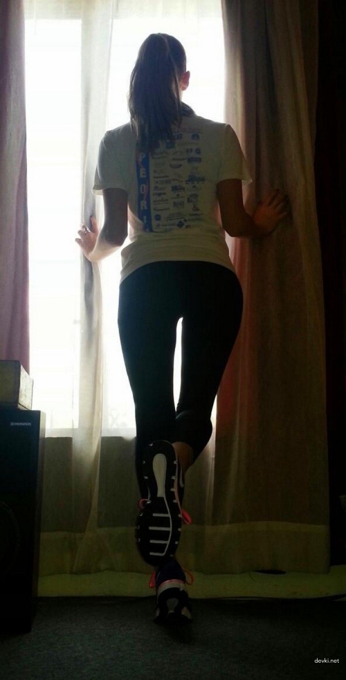 Explicit Nude Amateur Photos: Hot Athletic Girl Strips & Poses with Tattoo