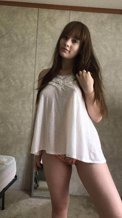 Raw Amateur Erotica: Hairy Bush Beauty in Explicit Photos