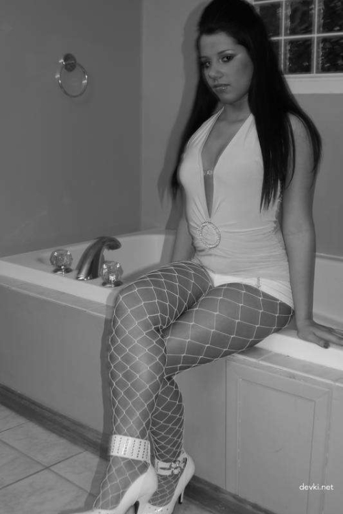 Explicit Amateur Erotic Photos: Private Album of Cute Girl - Hot & Uncensored