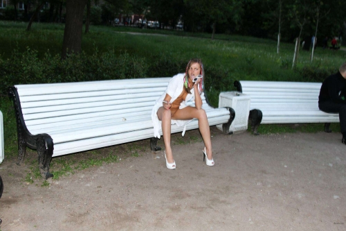 Hot Amateur Girl Exposed: Uncensored Private Photos [18+] Collection