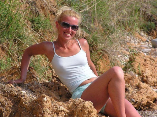 Steamy Mature Lady Amateur Erotica Pics - Explicit Collection
