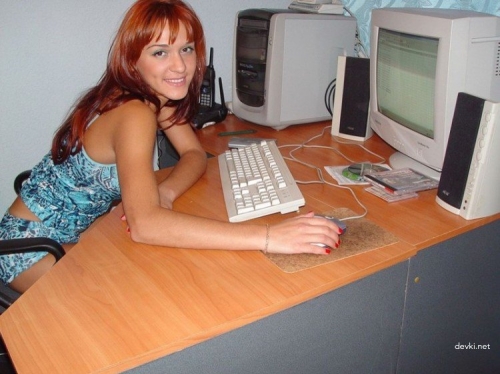 Redhead Amateur Pussy Flashing for Director: Explicit Photo Shoot
