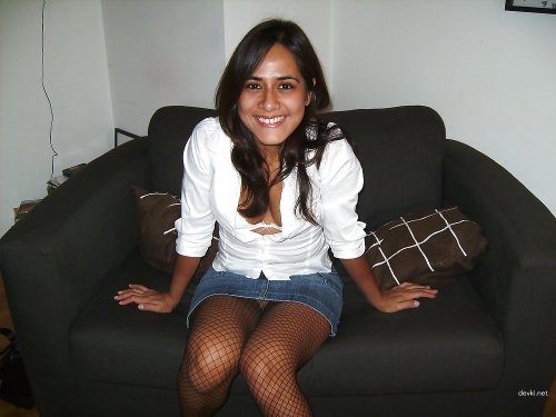 Raw XXX Amateur Erotica: Explicit Homemade Photos for Adults