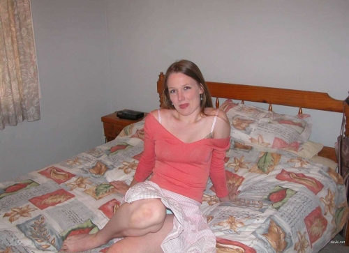 XXX Private Nude Amateur Girl Pics: Bold Shots of Naked Chick - Explicit and Uncensored