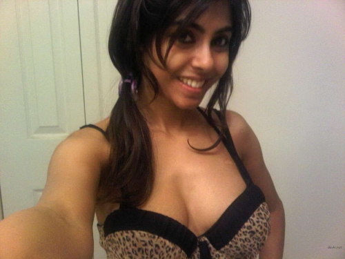 Amateur Boobs Compilation: Explicit Private Breast Photos
