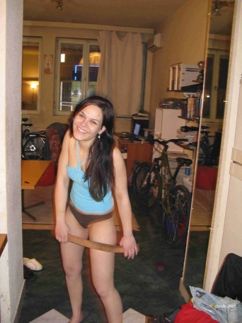 Hardcore Amateur Anal: Girl Gets Fucked While Fingered - Explicit Porn Photo