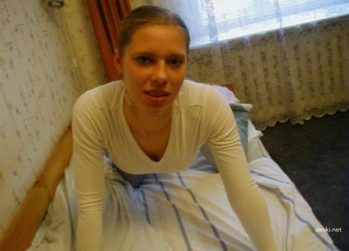 Amateur Student's Explicit Private Photos: Hairy Pussy Unleashed - XXX Content