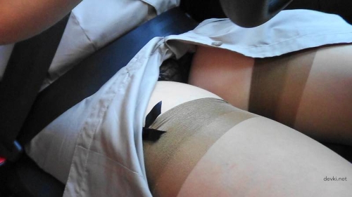 XXX Mature Mistress Exposes Hairy Bush in Explicit Amateur Photo - Uncensored!