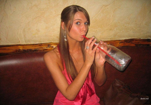 XXX Nude Photoshoot: Amateur Girl Strips for Camera in Explicit, Uncensored Session