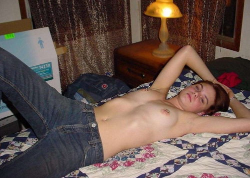 Explicit Pierced Girl's Amateur Erotica Photoshoot: XXX Content