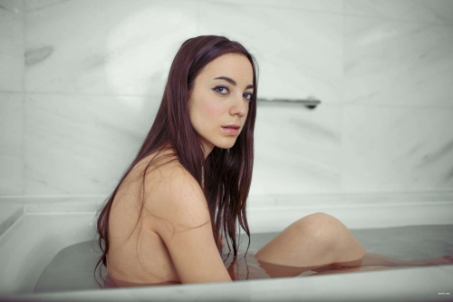 Amateur Girl Flaunts Assets in Explicit Bathroom Pics - Hot & Steamy Shower Show