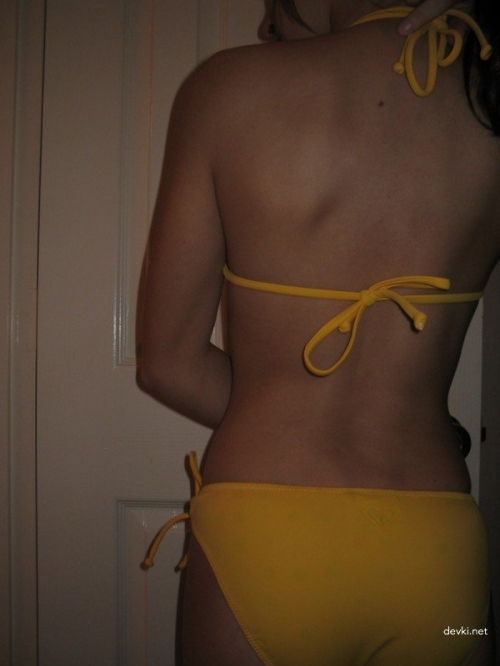 Steamy Brunette Amateur XXX Pics - Uncensored Hot Naked Porn Photos