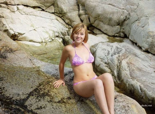 Explicit Redhead Amateur Selfies: Naughty and Unfiltered Private Photos