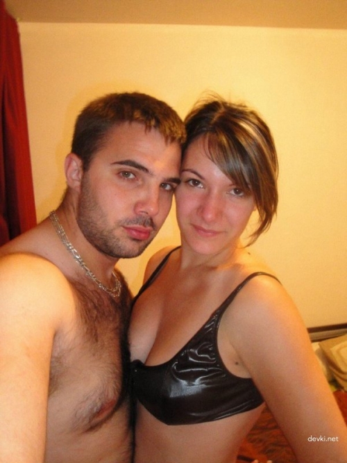 Russian Stud Pounds American Whore: Explicit Homemade Porn Revealed in English
