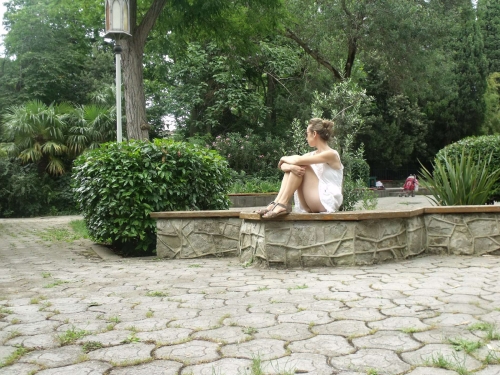 NSFW: Pantyless Amateur Stroll - Raw & Uncensored Exhibitionism