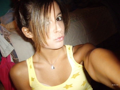 Fit Amateur Babe's Hardcore Home Porn - Athletic Body XXX Pics