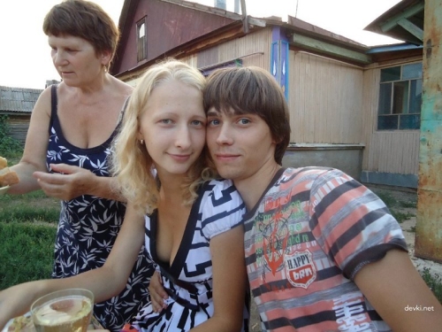 Rural Girl's Explicit Amateur Porn: Wild Outdoor Sex Photos
