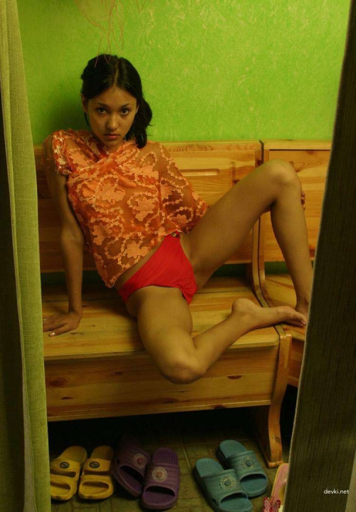 Steamy Sauna Amateur Nudes: Skinny Girl Erotic Photoshoot with Explicit Nudity