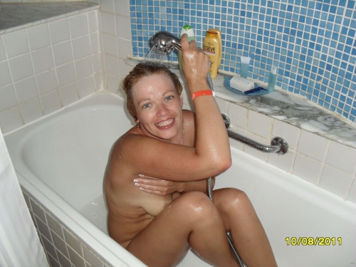 Steamy Belgorod Amateur Sex Photos: Seductive Lady in Explicit Action - Uncensored and Provocative!