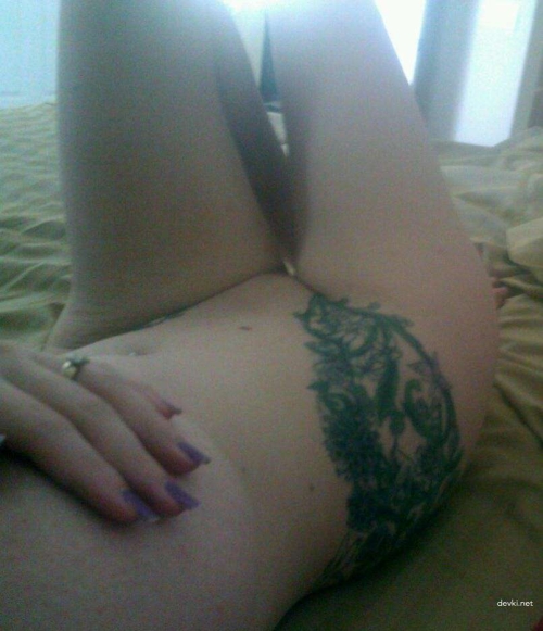 XXX Amateur Boob Selfie: Hot Girl's Explicit Capture - Uncensored Photo