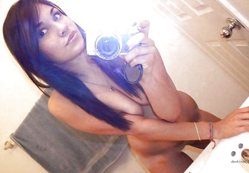 Explicit Nude Selfie: Naughty Amateur Girl Stripping for Camera