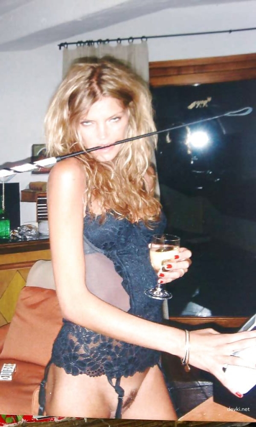 XXX Amateur Erotic Pics: Uncensored Intimate Moments & Explicit Sexuality