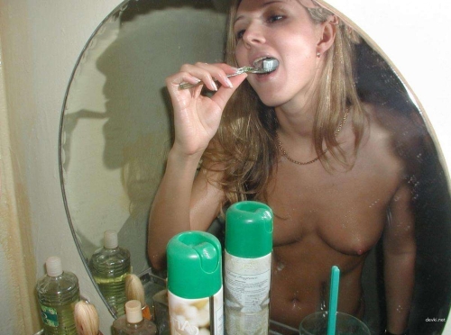 Explicit Amateur Nudes: Private Erotic Photos of Cute Girl - Unfiltered XXX Content