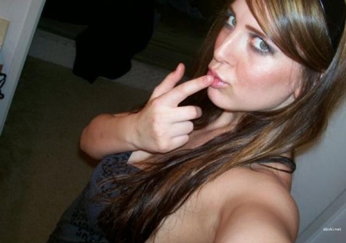 XXX Amateur Girl Hardcore Sex Pic - Explicit Content Guaranteed!